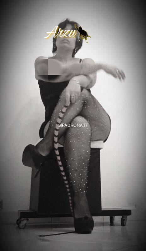 Miss Manuela Arzu